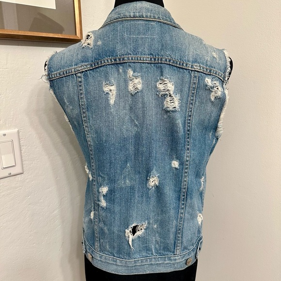 RAG & BONE distressed sleeveless jean jacket size small - Picture 2 of 3